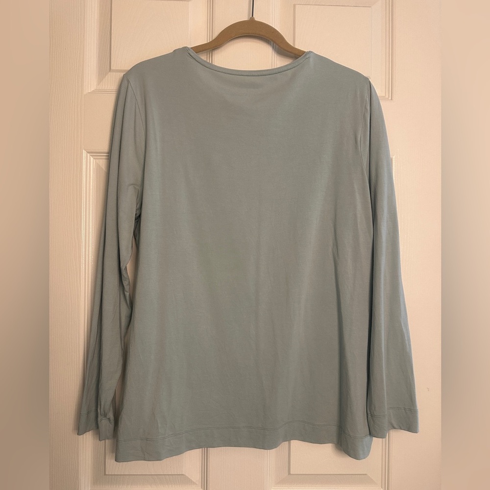 Chico's Light Sage Green Long-Sleeve Scoop Neck Top - Picture 3 of 3